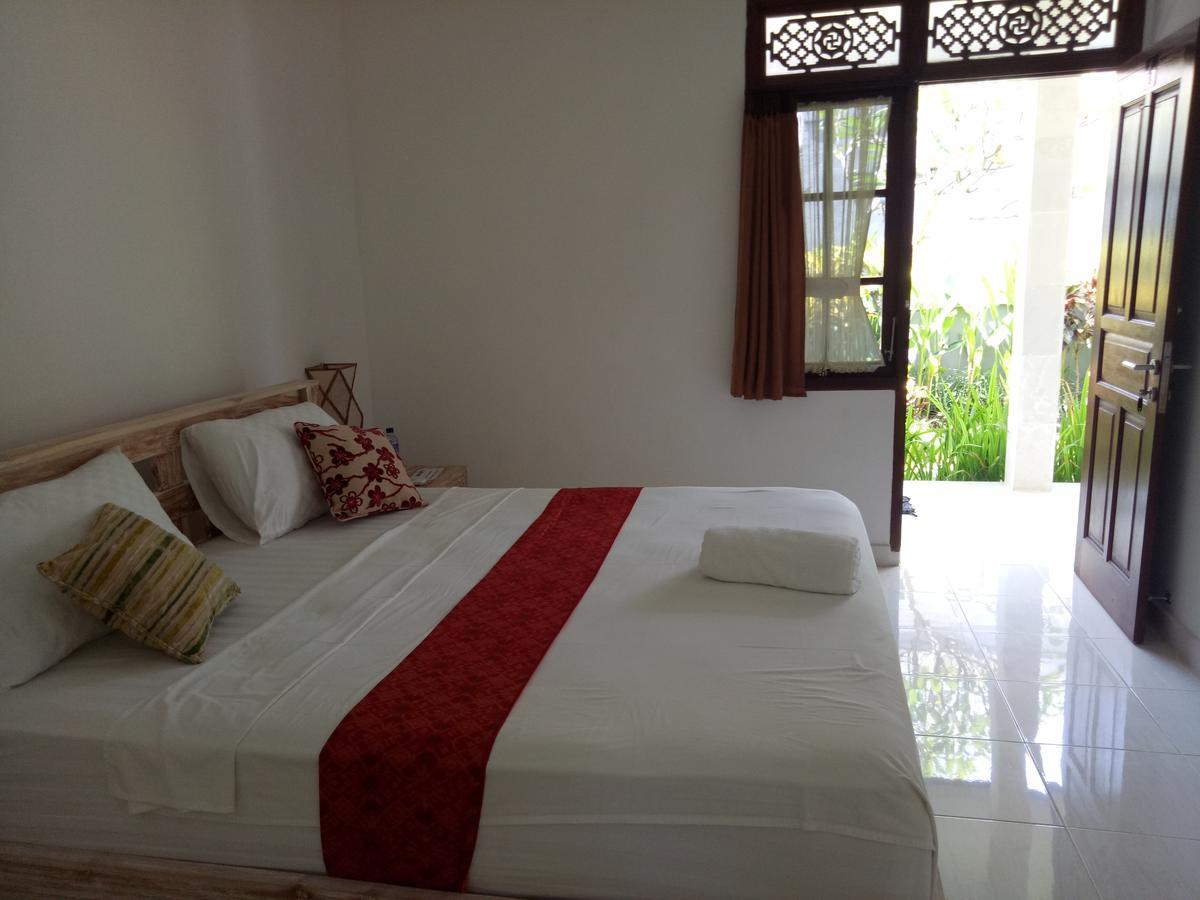 Andy Guesthouse Canggu Esterno foto